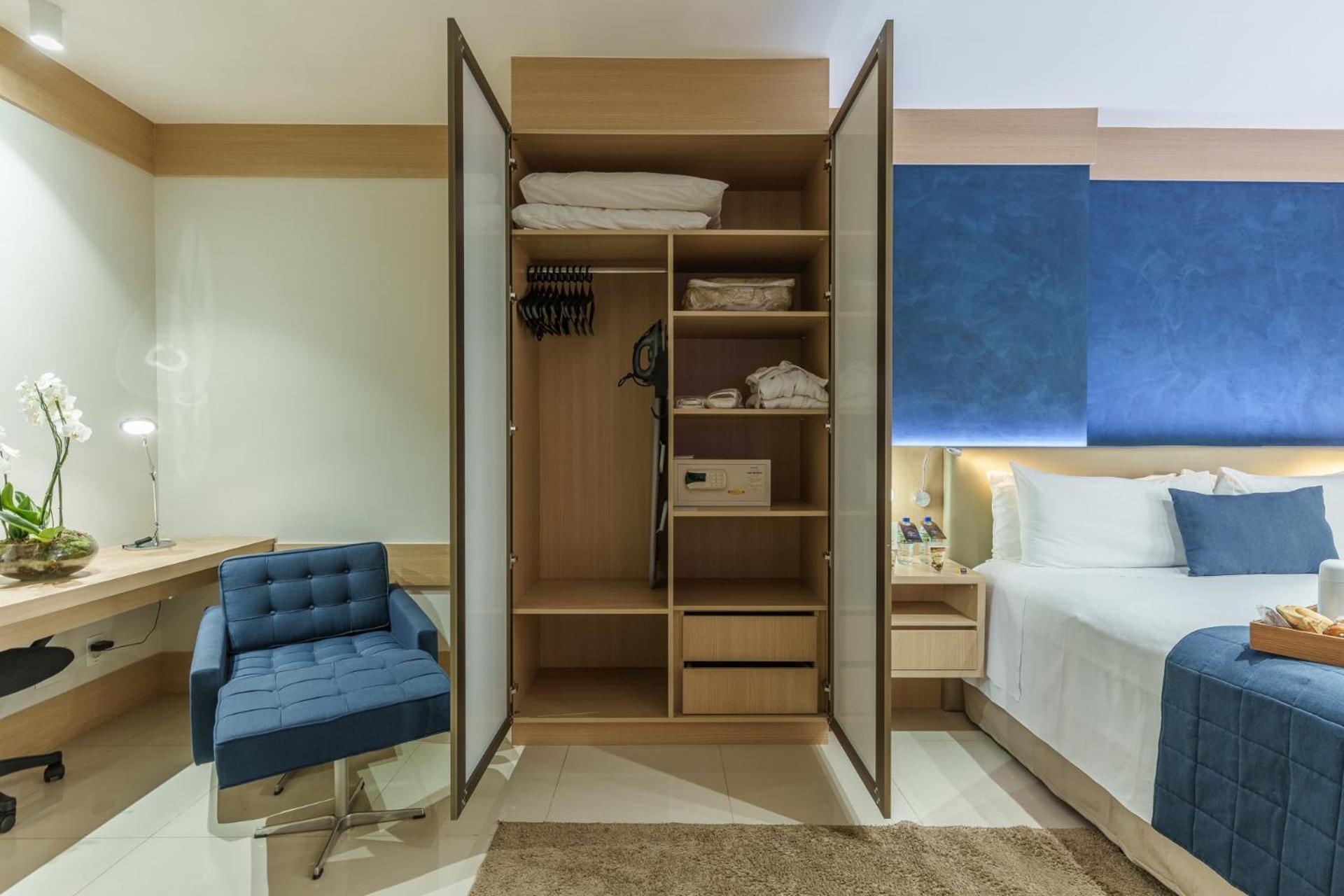 Cullinan Hplus Premium Бразилиа Номер фото