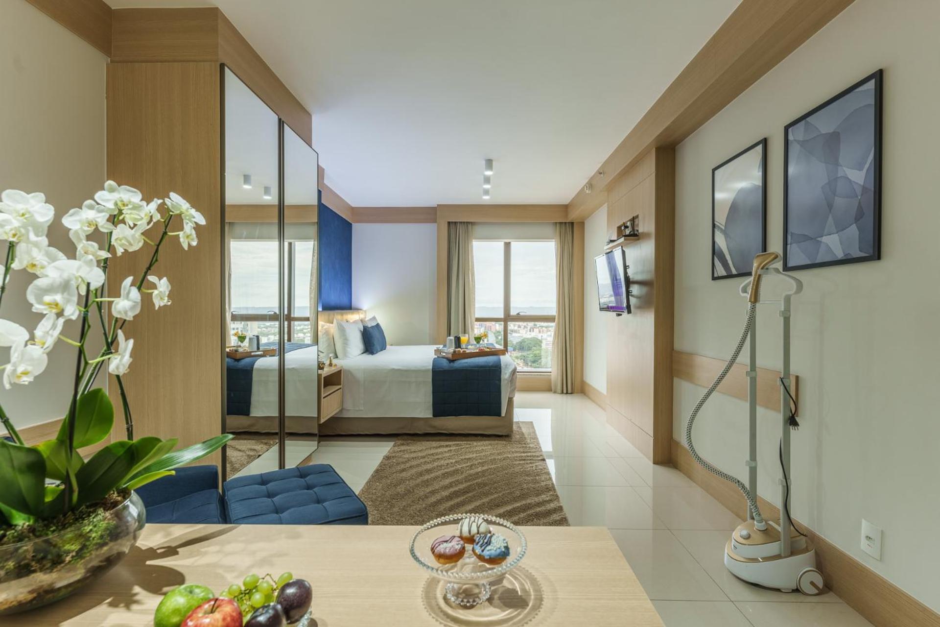 Cullinan Hplus Premium Бразилиа Номер фото
